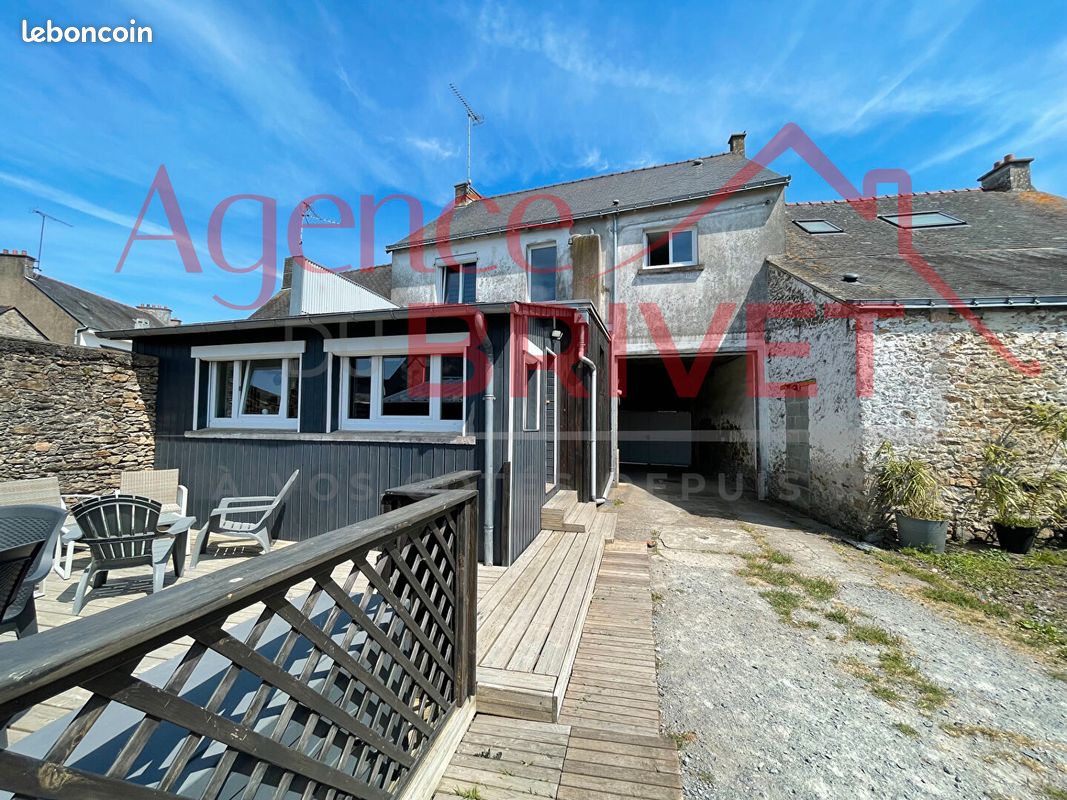 Maison 5 pièces 98 m² · à La Chapelle-des-Marais · 98 m² · 259 000 €