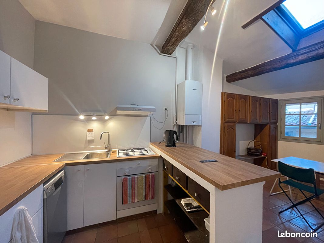 Appartement 3 pièces 64 m² · à Aix-en-Provence · 64 m² · 1 158 €