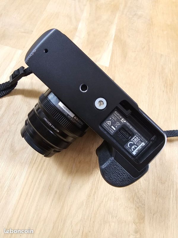 Fujifilm X-T1 + XF 35mm F2 WR + 3 batteries (~600 déclenchements) (image 17)