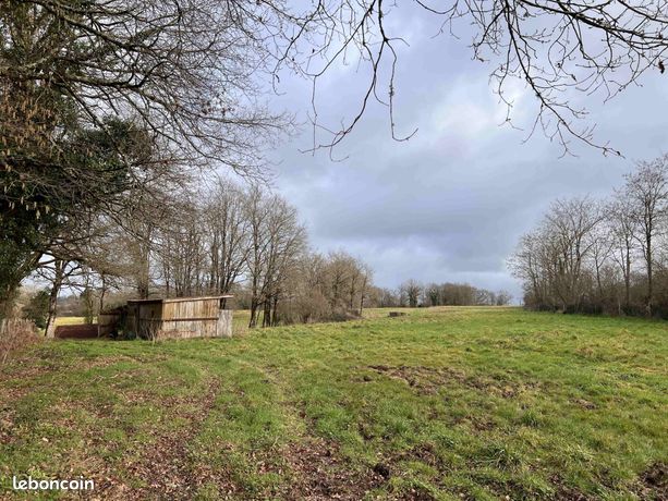 Terrain 82127 m² Lessac