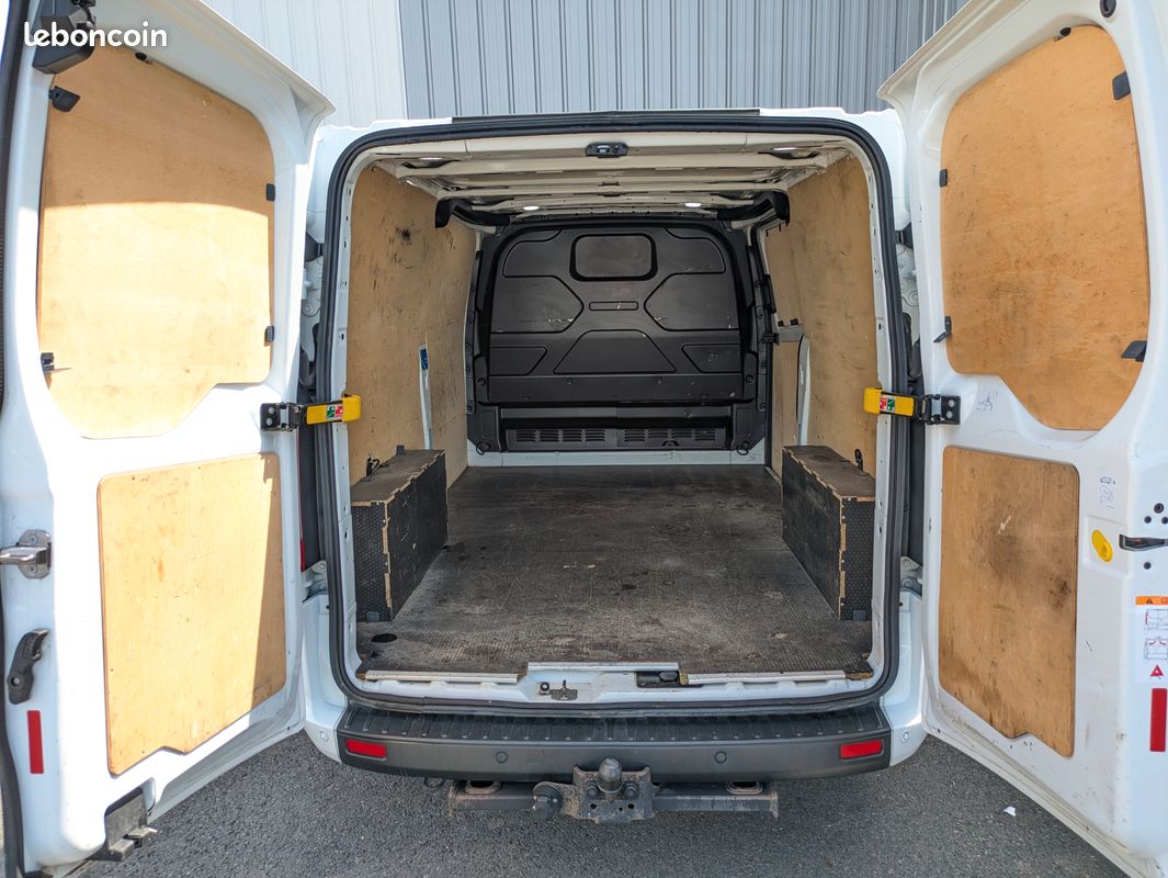 FORD TRANSIT CUSTOM ACTIVE L2H1 2.0L TDCi EcoBlue 130CV (image 6)