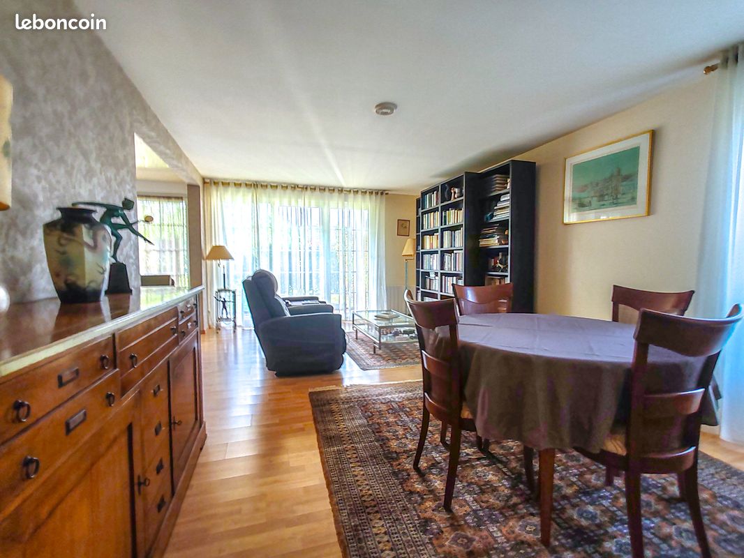 Appartement 4 pièces 82 m² · à Hérouville-Saint-Clair · 82 m² · 305 000 €