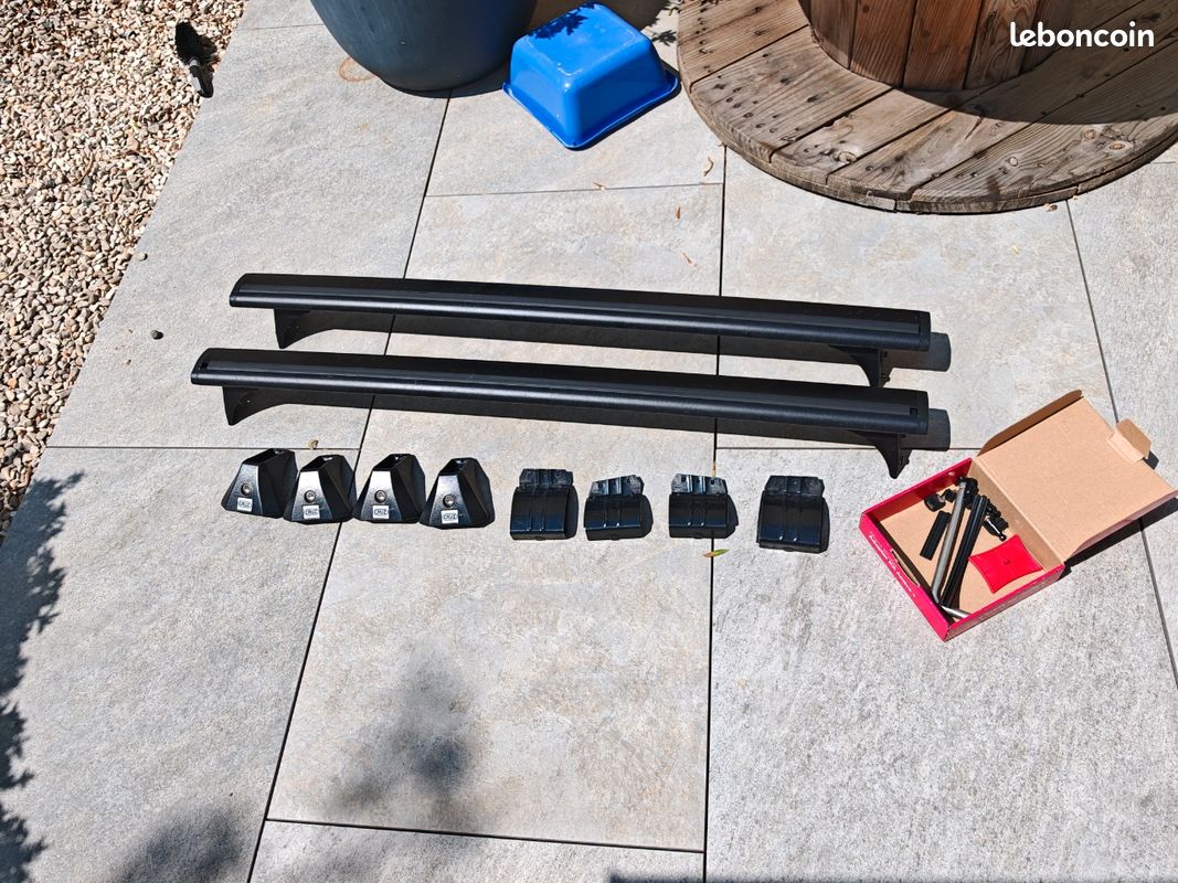 Barre de toit cruz aero dark (image 1)