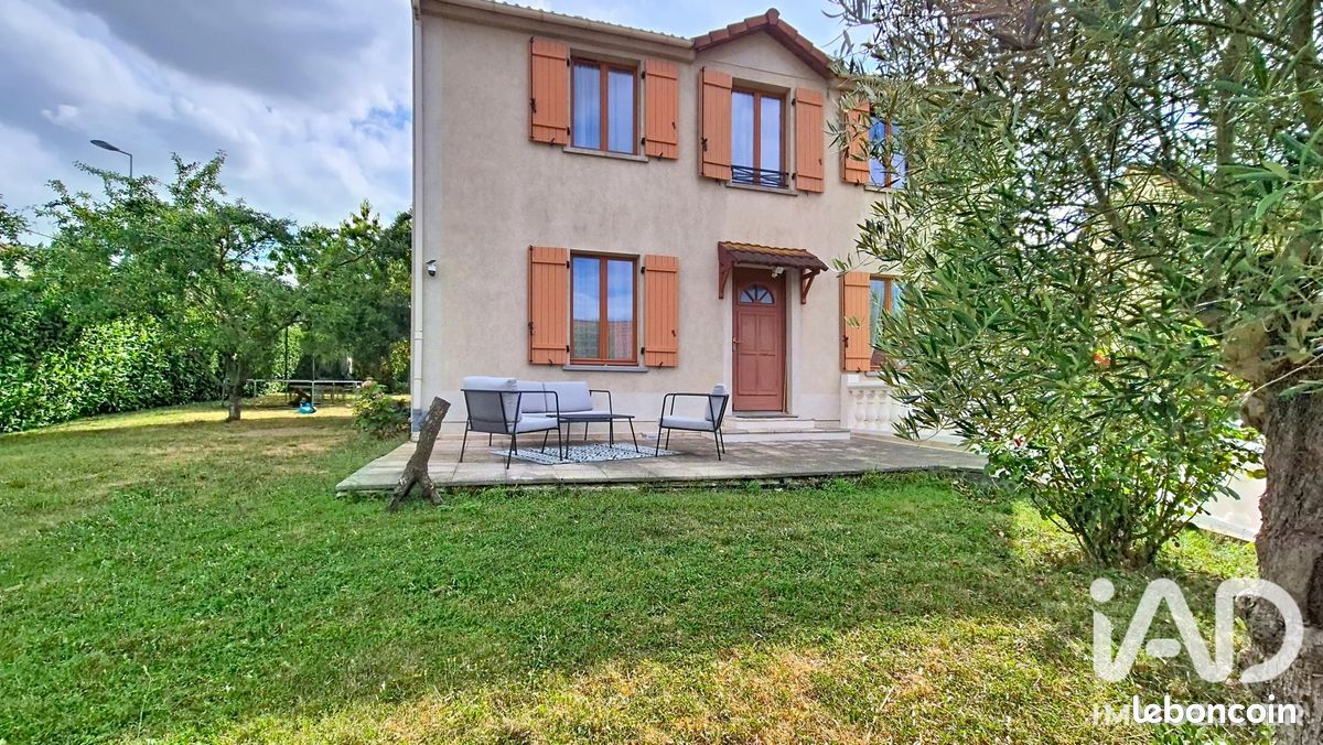Maison 8 pièces 145 m² · à Villabé · 145 m² · 399 000 €