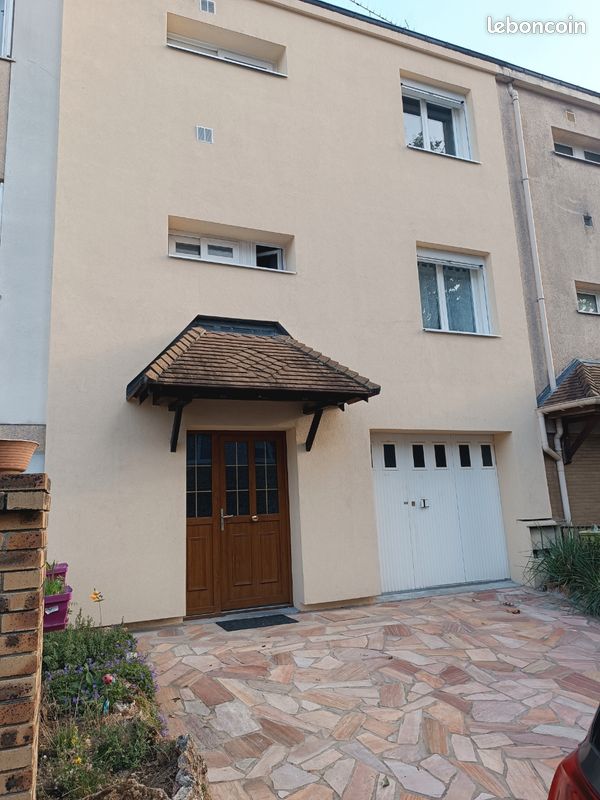 Maison 4 pièces 84 m² · à La Queue-en-Brie · 83,8 m² · 260 000 €