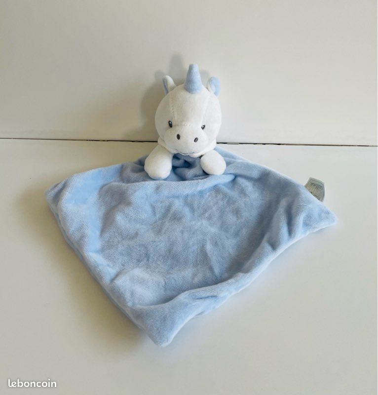 Doudou bleu licorne bleue mes petits cailloux blanc plat État Neuf