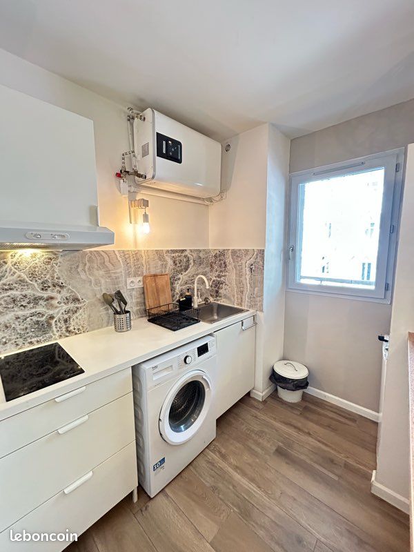 Appartement 1 pièce 22 m² · à Toulon · 22 m² · 700 €