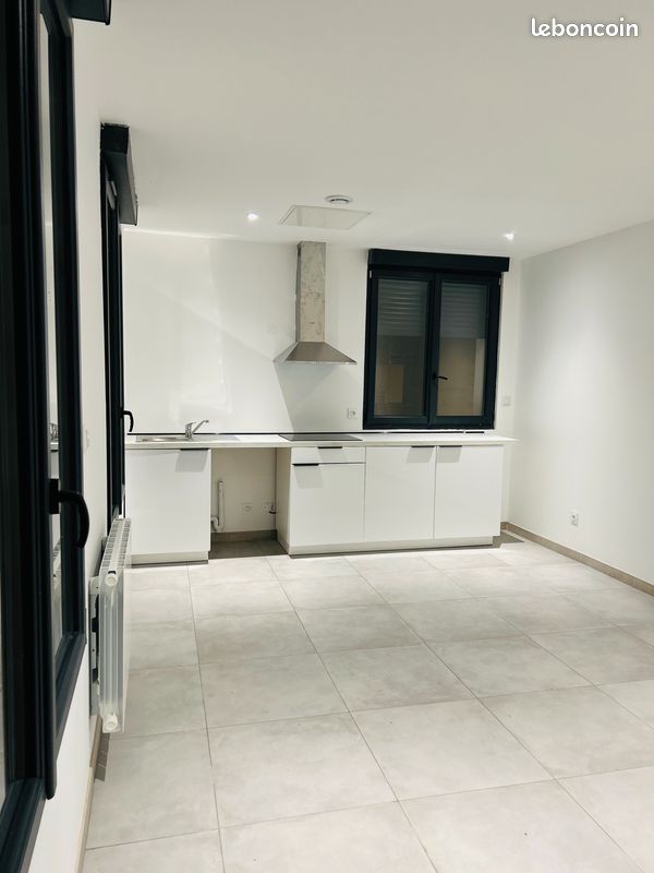 Appartement 1 pièce 20 m² · à Mantes-la-Jolie · 20 m² · 720 €/mois