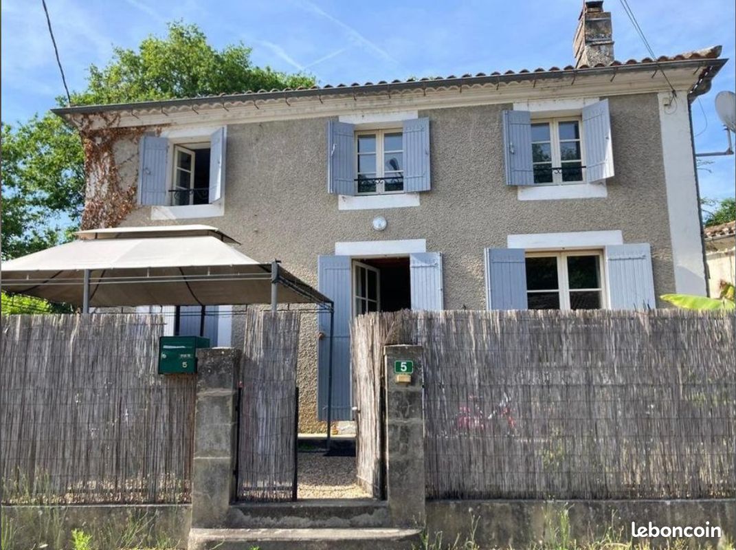 Maison 4 pièces 90 m² · à Galgon · 90 m² · 1 015 €