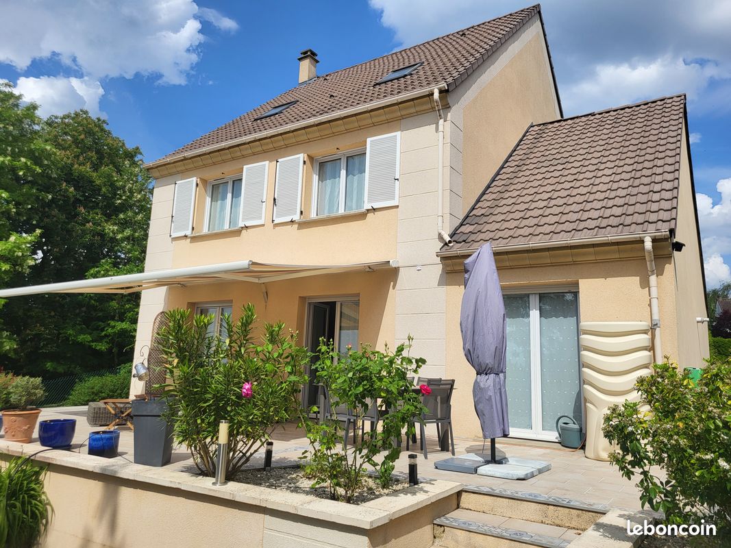 Maison 8 pièces 180 m² · à Pontoise · 180 m² · 559 000 €