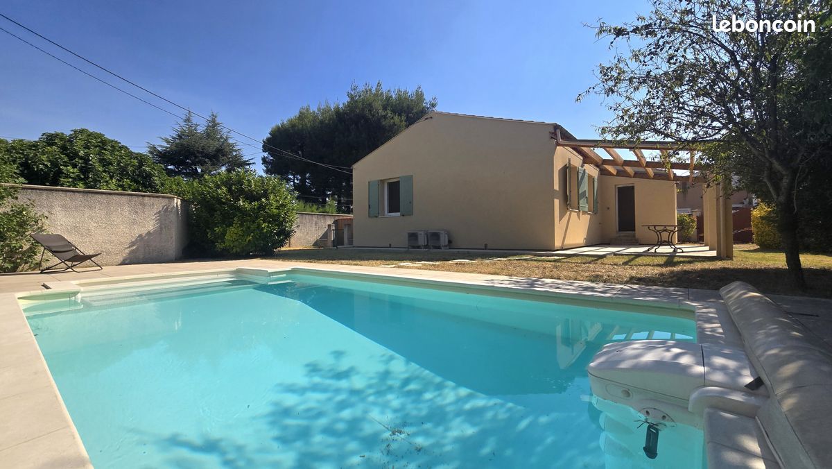 Maison 4 pièces 90 m² · à Entraigues-sur-la-Sorgue · 90 m² · 337 000 €