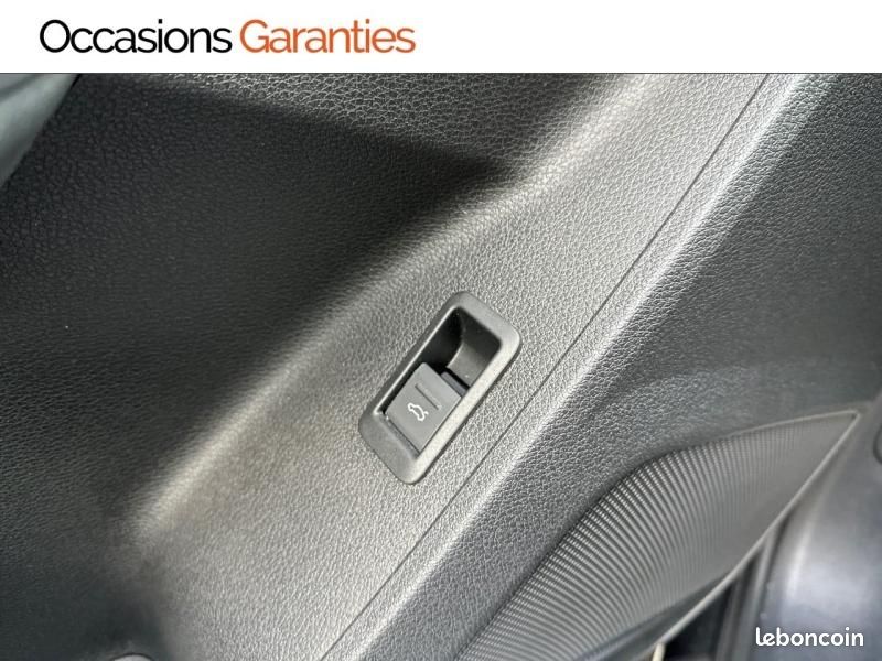 Audi Q3 Sportback 35 TFSI 150ch S line S tronic 7 (image 25)