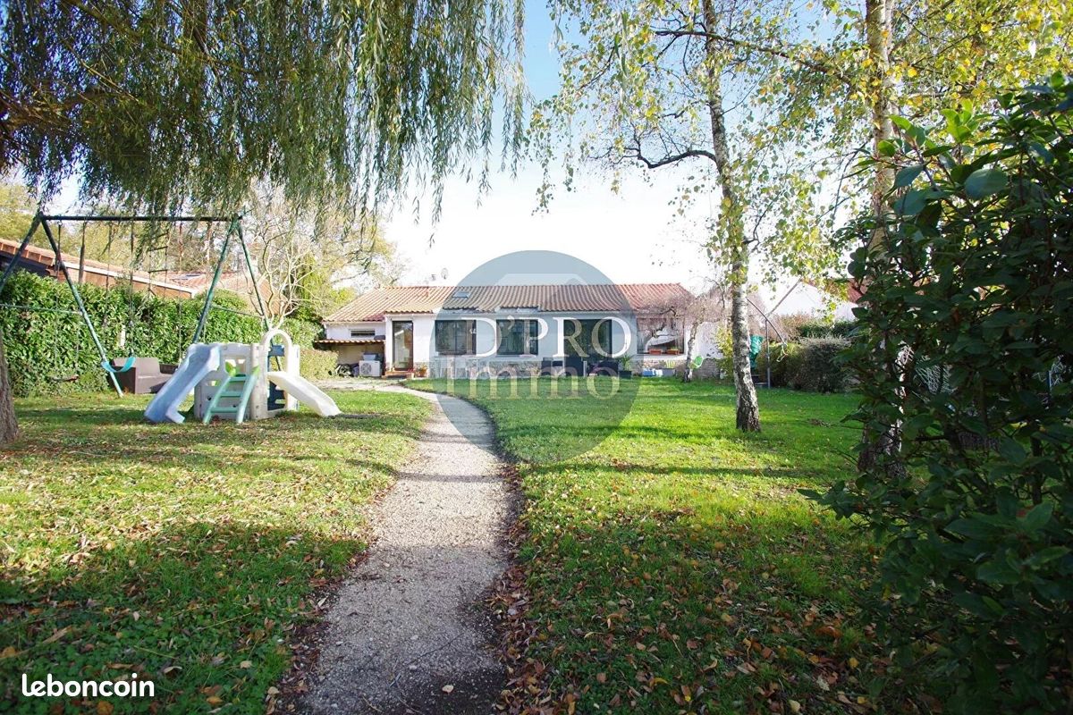 Maison 7 pièces 135 m² · à Vertou · 135 m² · 419 000 €