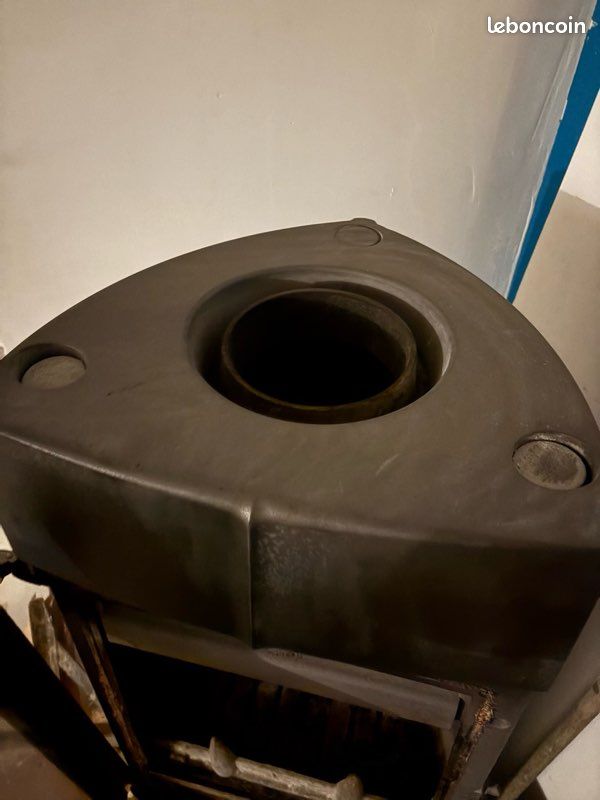 À vendre poêle à bois (image 2)