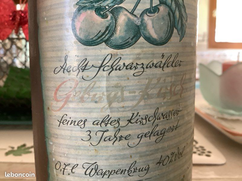 Bouteille ancienne en grès (image 6)