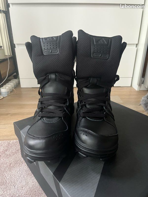 Adidas chaussures de sécurité Chaussures