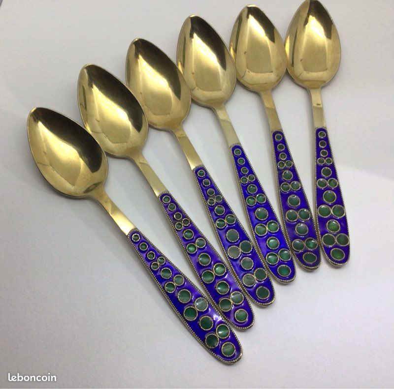 Grande Cuillère à Caviar Argent Vermeil Russe Niellé, Cy Grande Cuillère à Caviar Argent Vermeil Russe Niellé, Cy