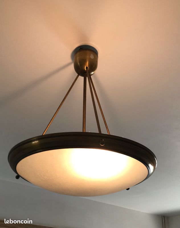 Lustre (image 2)