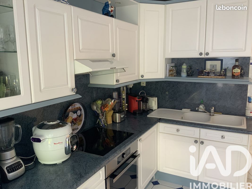 Appartement a louer  - 3 pièce(s) - 64 m2 - Surfyn