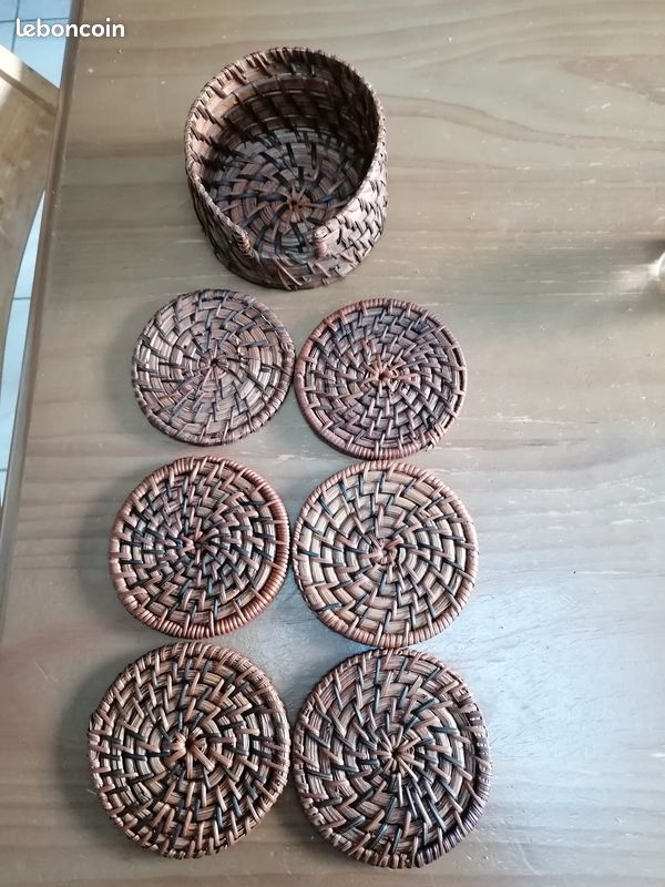 Lot De 6 Dessous De Verre Ronds En Rotin - Diamètre 10 Cm, Multicolores, Faits Main, Neufs
