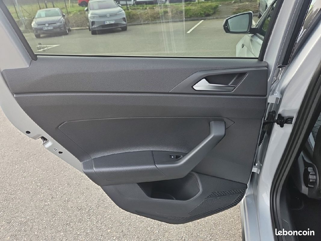 VOLKSWAGEN Polo 1.0 TSI 116 S&S DSG7 R-Line Edition (image 28)