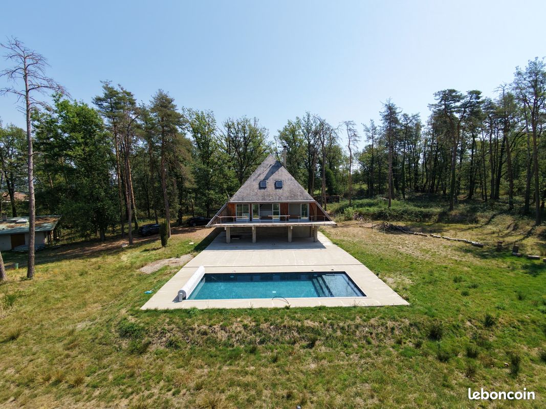 Maison 6 pièces 183 m² · à La Fouillouse · 183 m² · 445 000 €
