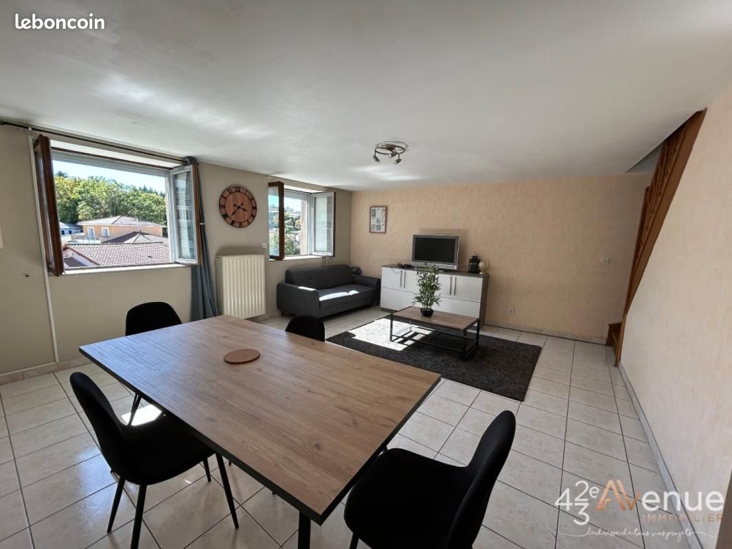 Appartement 4 pièces 82 m² · à Saint-Étienne · 82 m² · 92 000 €