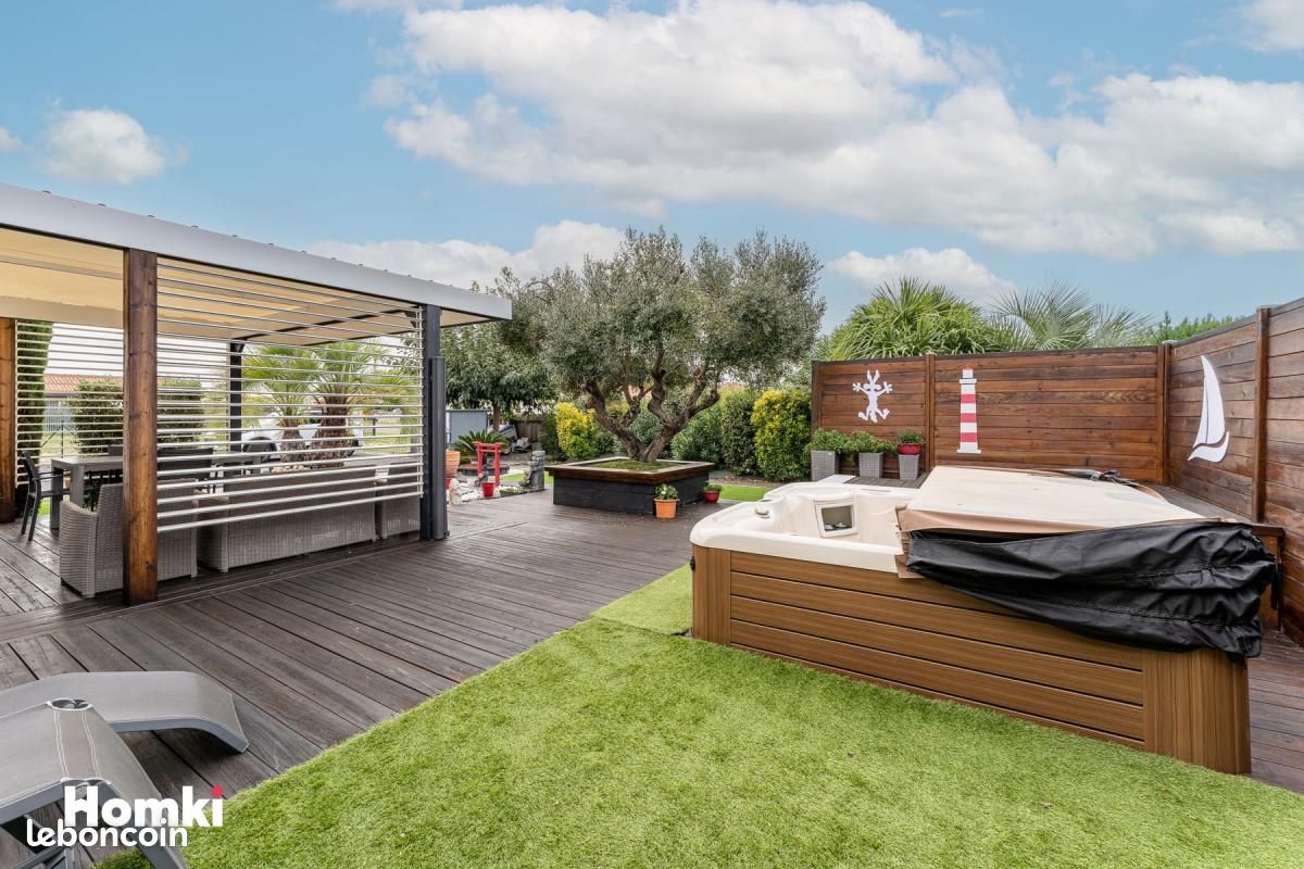 Maison 4 pièces 98 m² · à Gastes · 98 m² · 360 000 €