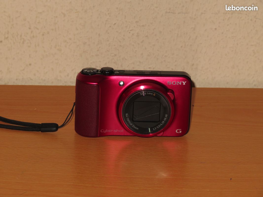 Sony Cyber-shot DSC HX10V Rouge – Appareil Photo Compact 18.2 MP – Full HD – Carte 8 Go