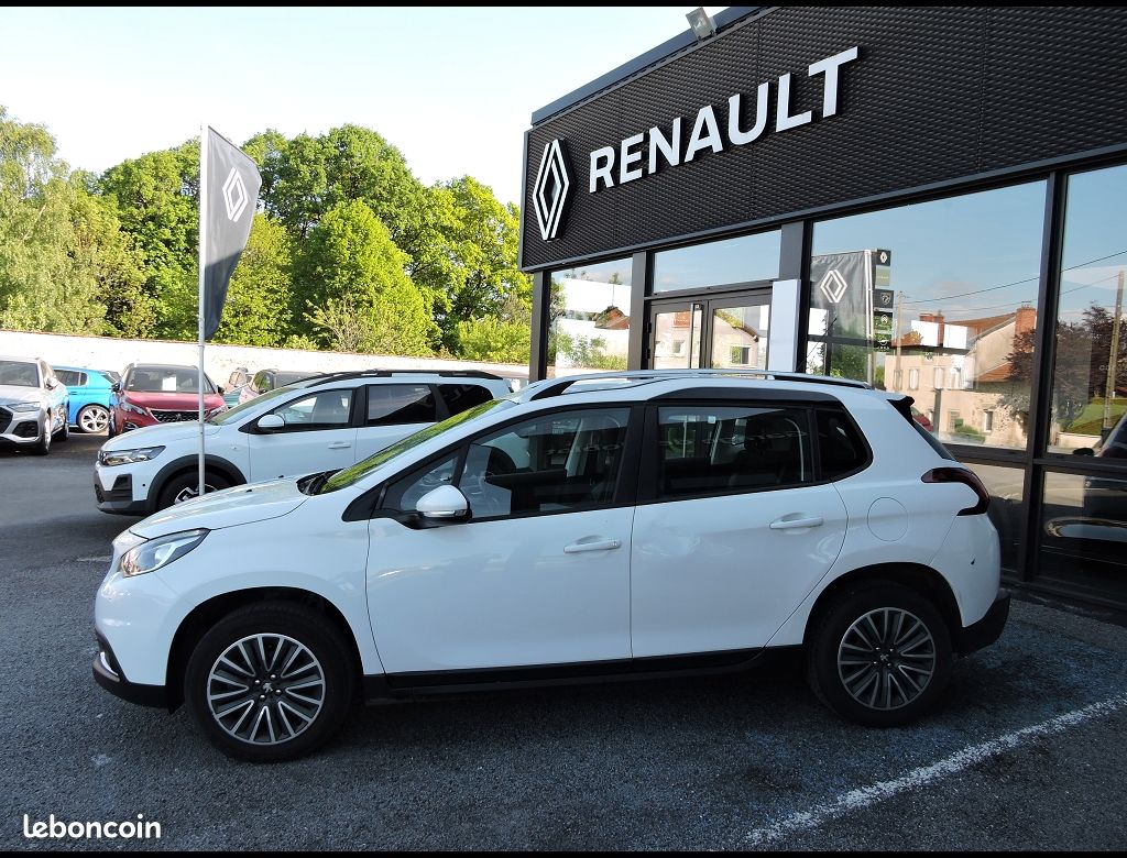 Peugeot 2008 ACTIVE PURETECH 82CH BVM5 (image 4)