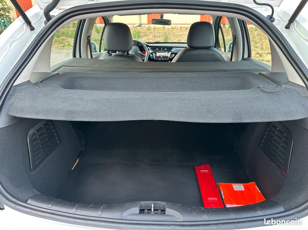 CITROËN C3 II (A51) 1.6 BlueHDi 100 cv (image 5)