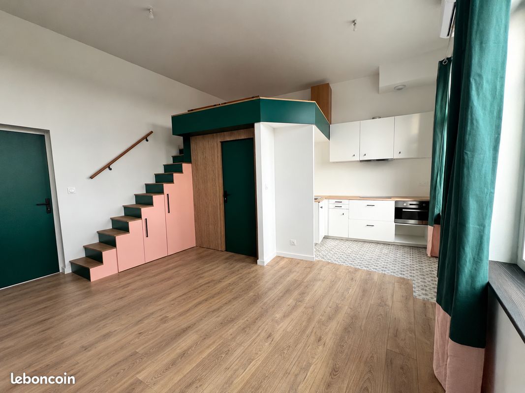 Appartement 1 pièce 27 m² · à Rillieux-la-Pape · 27 m² · 760 €/mois