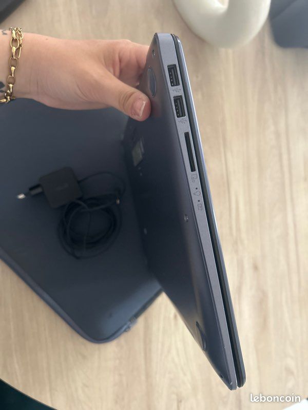 Ordinateur portable ASUS VivoBook 14” (image 6)