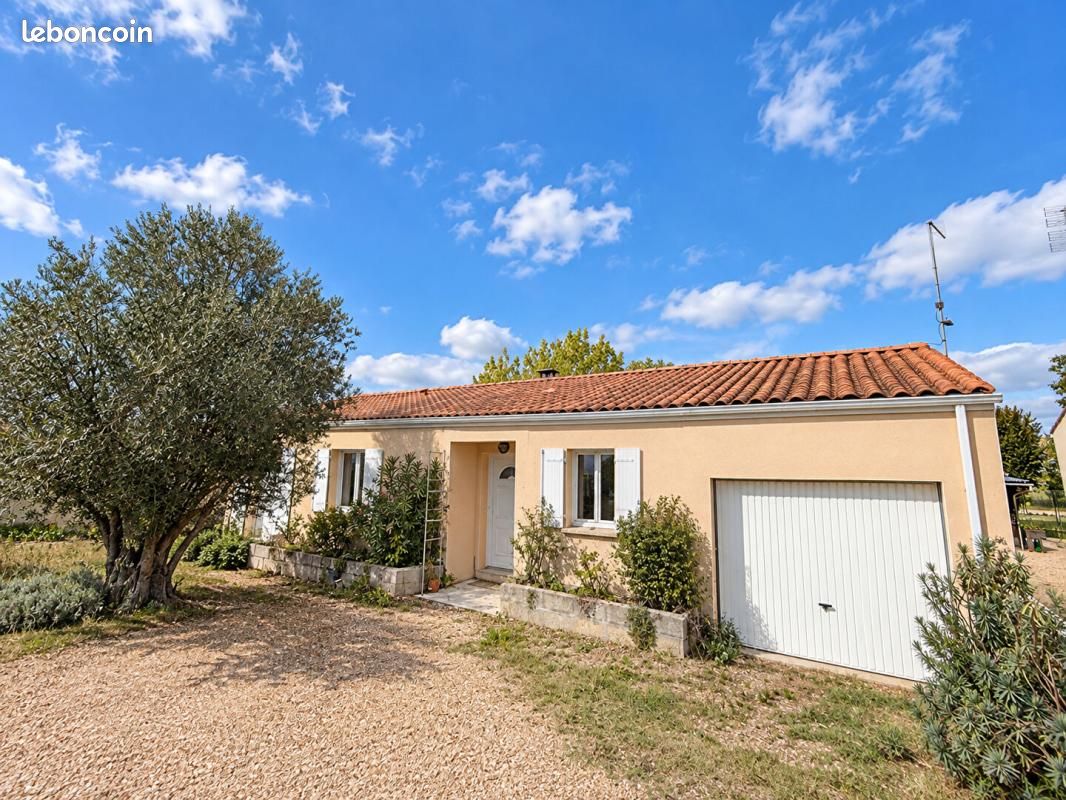Maison 5 pièces 123 m² · à Montils · 123 m² · 219 420 €