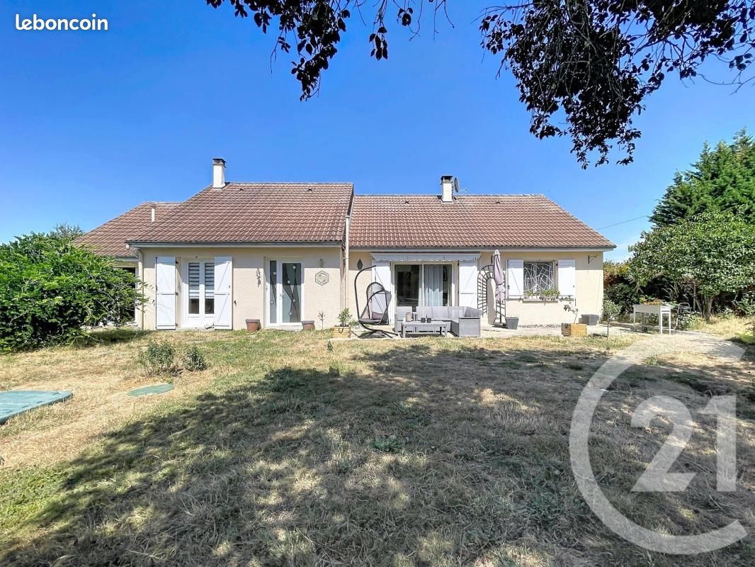 Maison 5 pièces 110 m² · à Sainte-Feyre · 110 m² · 185 000 €