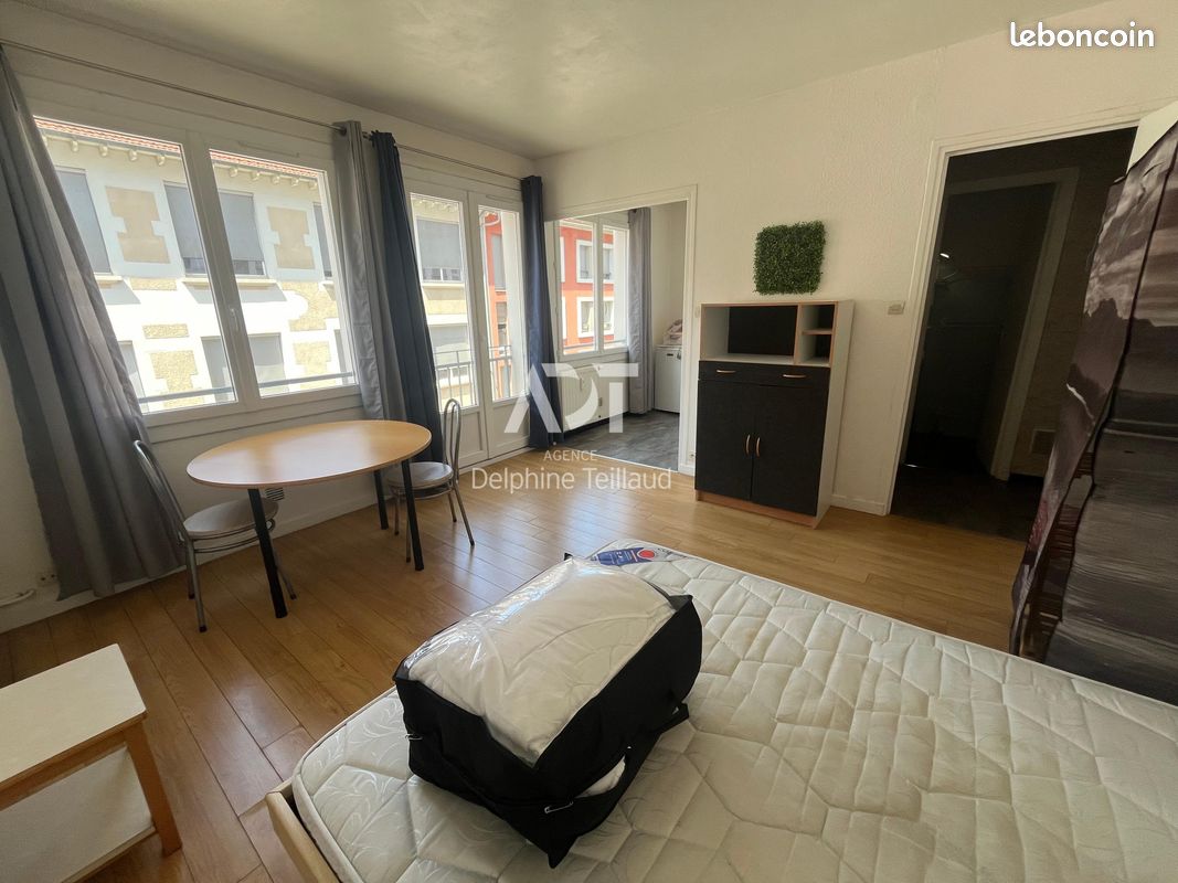 Appartement 1 pièce 24 m² · à Grenoble · 24 m² · 493 €