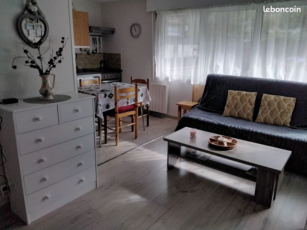 ✨ Appartement rénové 2★ – Confort & praticité (image 2)