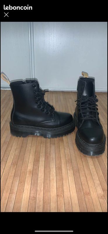 Dr Martens Vegan (image 2)