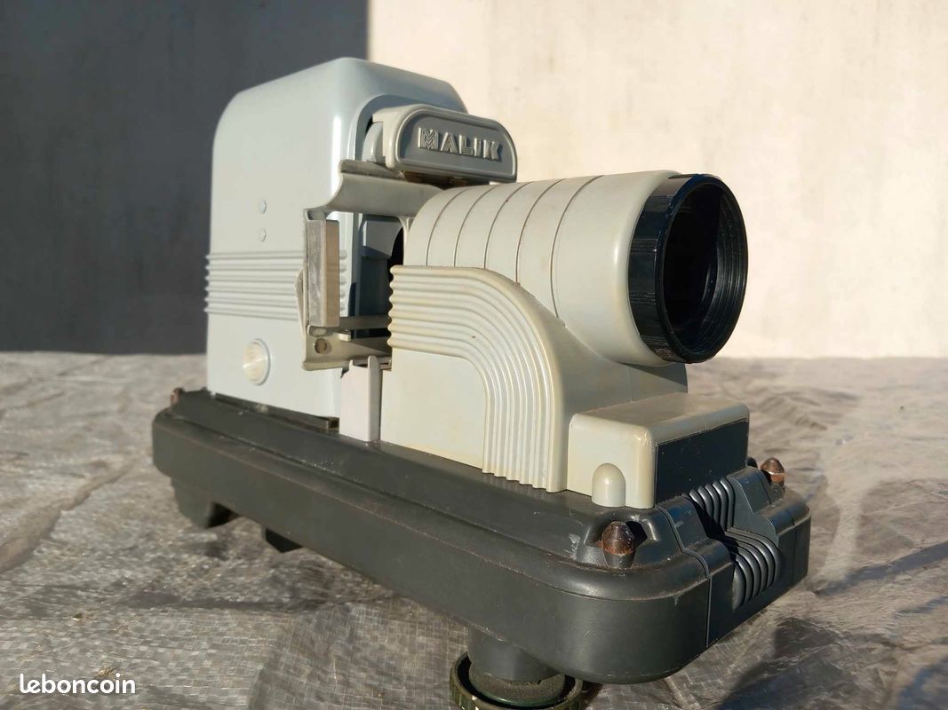 Projecteur De Diapositives Ancien ROB 24x36 – Vintage, Fonctionne (années 60-70)