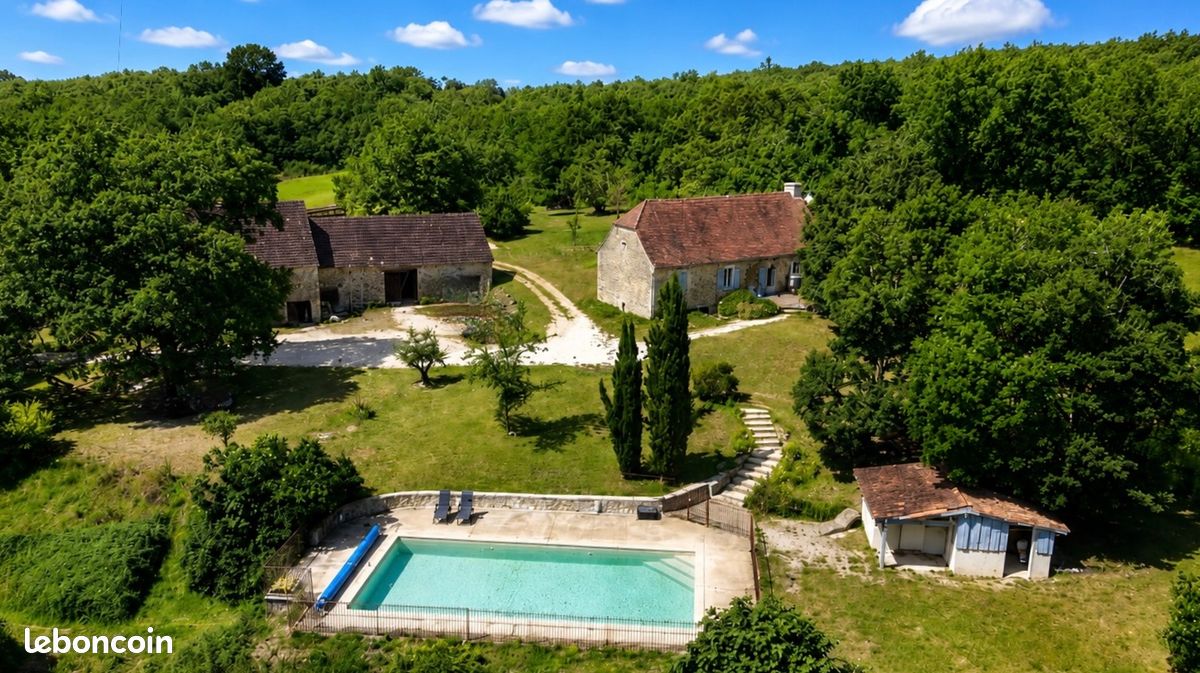 Maison 5 pièces 100 m² · à Cressensac-Sarrazac · 100 m² · 392 200 €