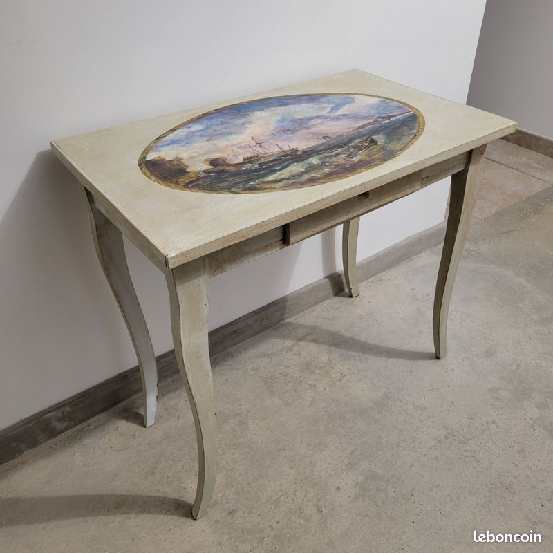 Table basse antique en châtaignier d'Europe du Sud du XVIIIe siècle
