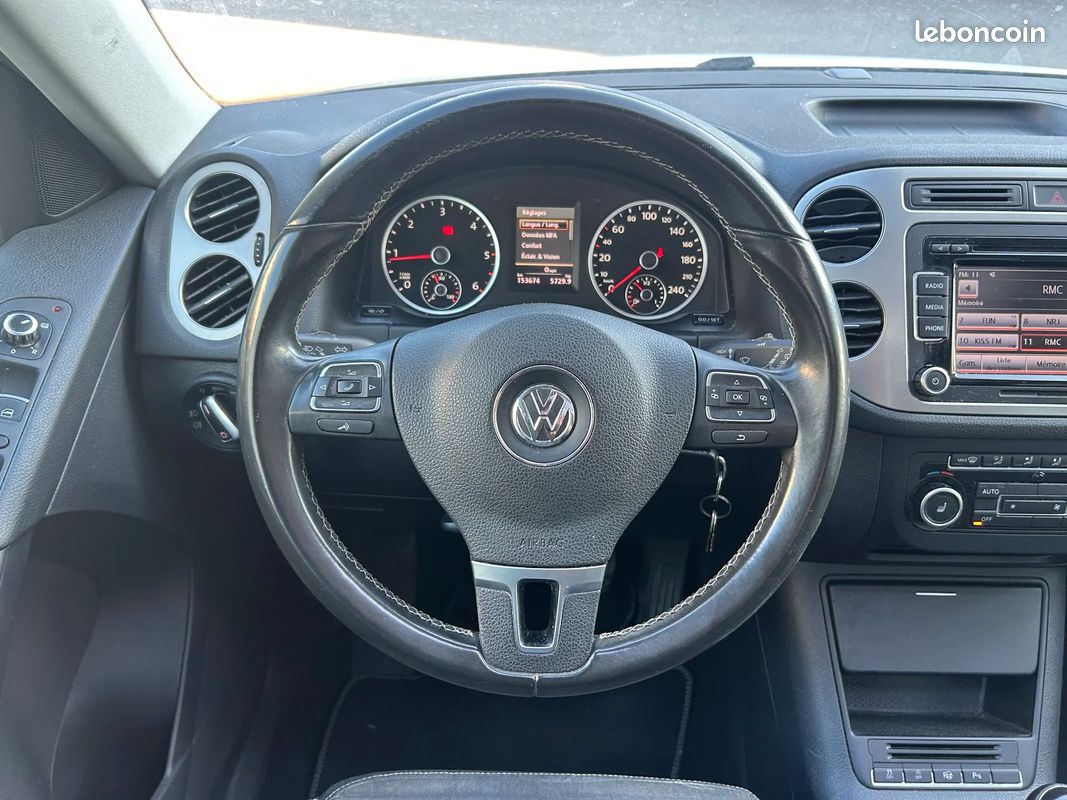 Volkswagen TIGUAN 2.0 TDi 16V DPF BlueMotion 140 cv CUP BMT (image 20)