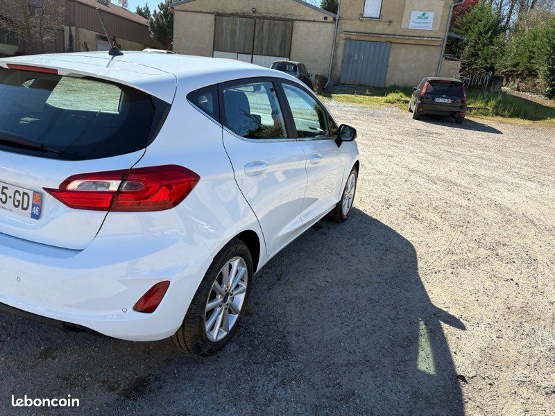 Ford Fiesta 1.0 EcoBoost 100 cv S&S BVM6 Titanium (image 2)