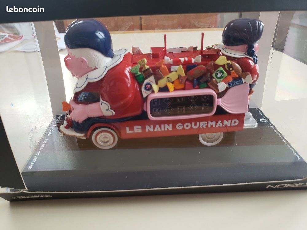 RENAULT 1400KG TONNEAU Byrrh tour de France 1953 (1/43ème) EUR 39,90 - FR