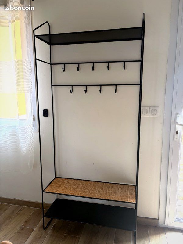 Vestiaire métal noir – banc + étagères + porte-manteaux (image 3)