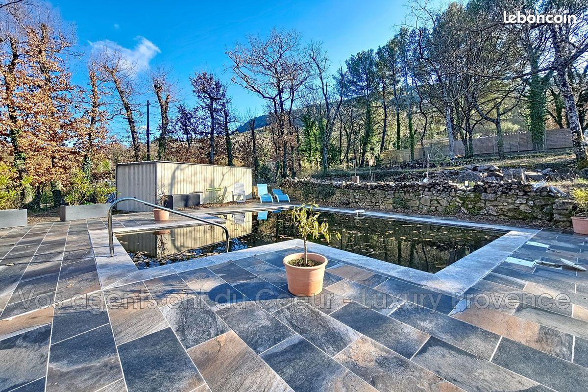 Maison 4 pièces 134 m² · à Artigues · 134 m² · 349 000 €