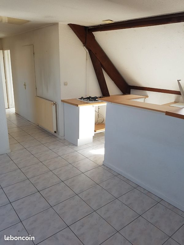 Appartement 2 pièces 45 m² · à Héricourt · 45 m² · 460 €