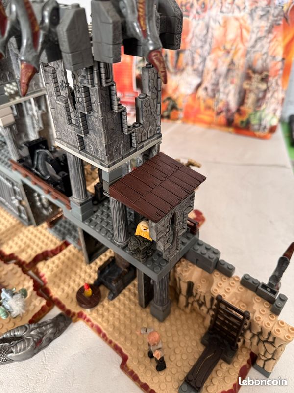 Mega Bloks Dragons Fire & Ice – 9889 Portal of Fire - Jeux & Jouets Mega Bloks Dragons Fire & Ice – 9889 Portal of Fire - Jeux & Jouets