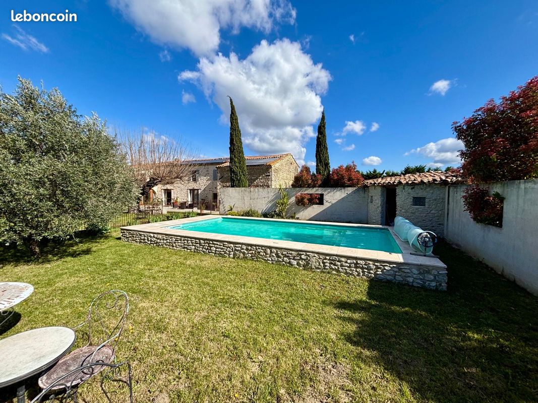 Mas 8 pièces 240 m² (image 14)