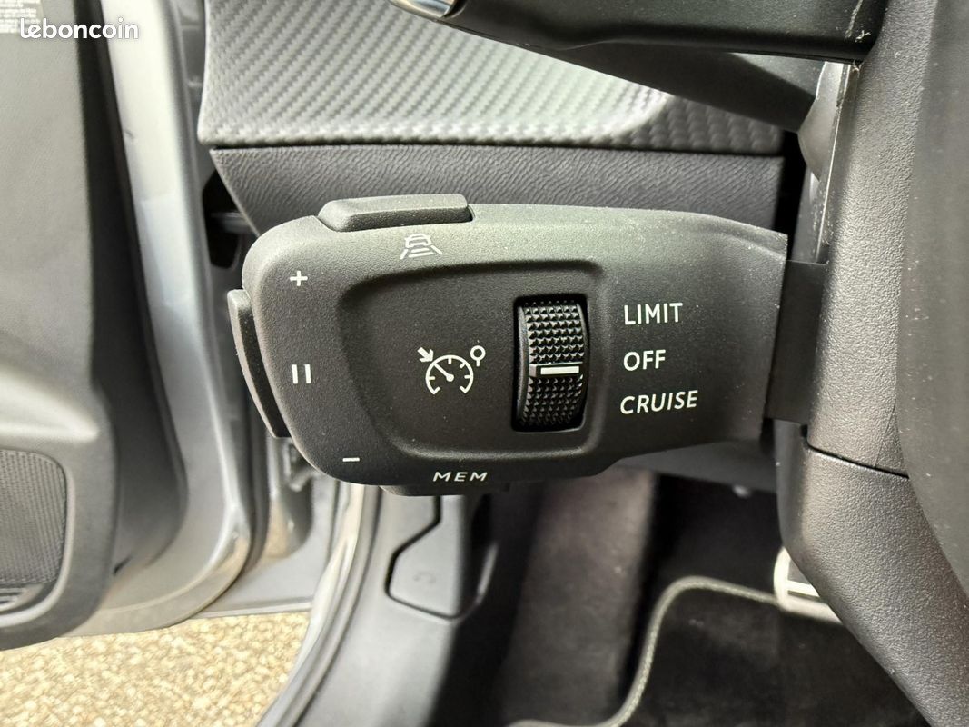 Peugeot 208 (2) Hybrid 110 e-DCS6 GT (image 6)